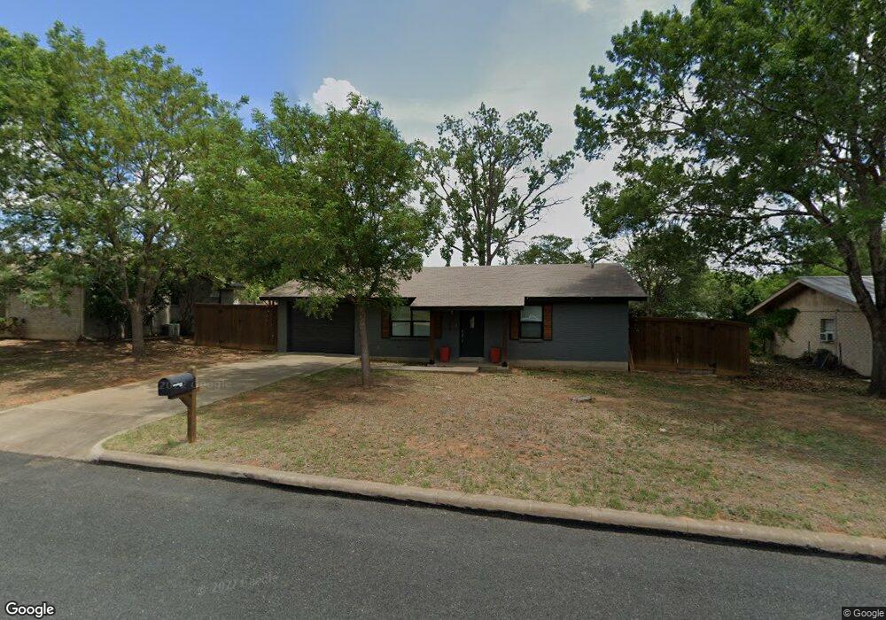 206 Seamoor Dr, Fredericksburg, TX 78624 - photo 1