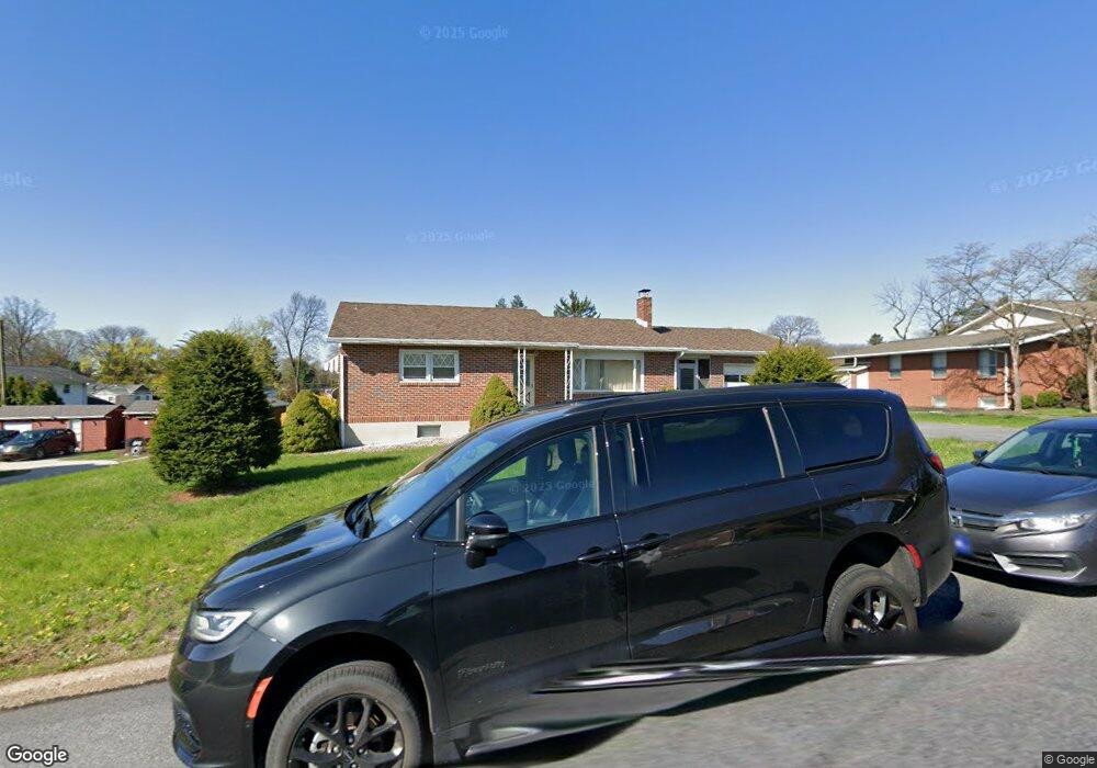 3340 Reading Crest Ave, Reading, PA 19605 - photo 1