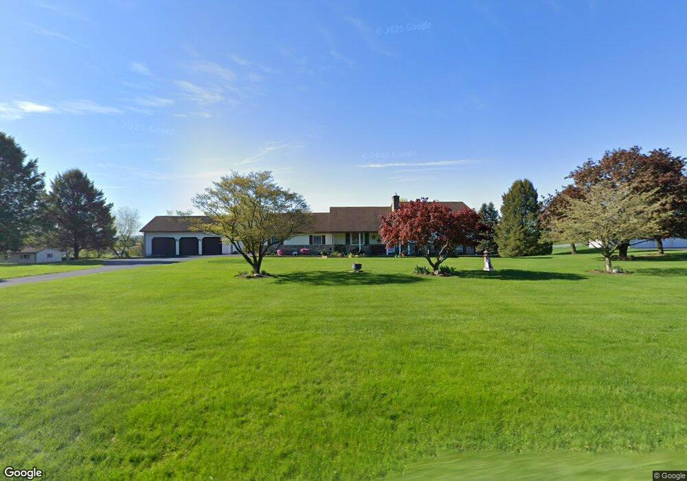 691 Stone Hill Rd, Shoemakersville, PA 19555 - photo 1