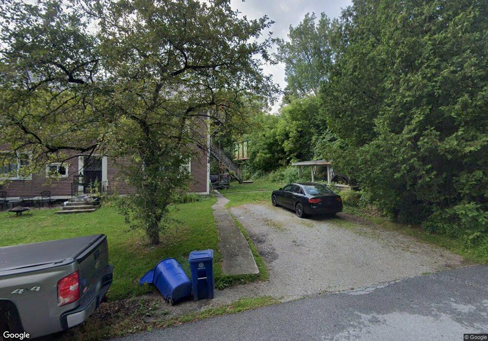 125 Old Falls Rd, Center Rutland, VT 05736 - photo 1