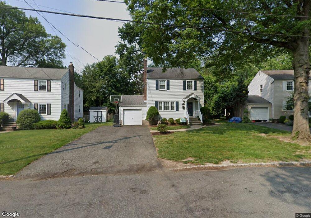 13 Concord Dr, Livingston, NJ 07039 - photo 1