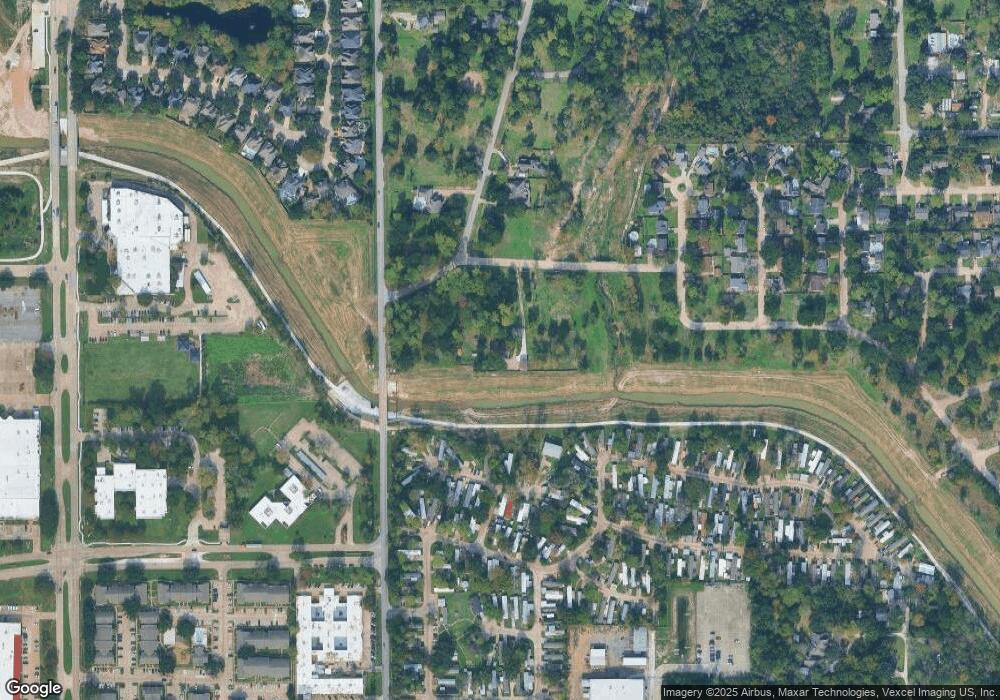 7307 Lake Ln, Houston, TX 77040 - photo 1