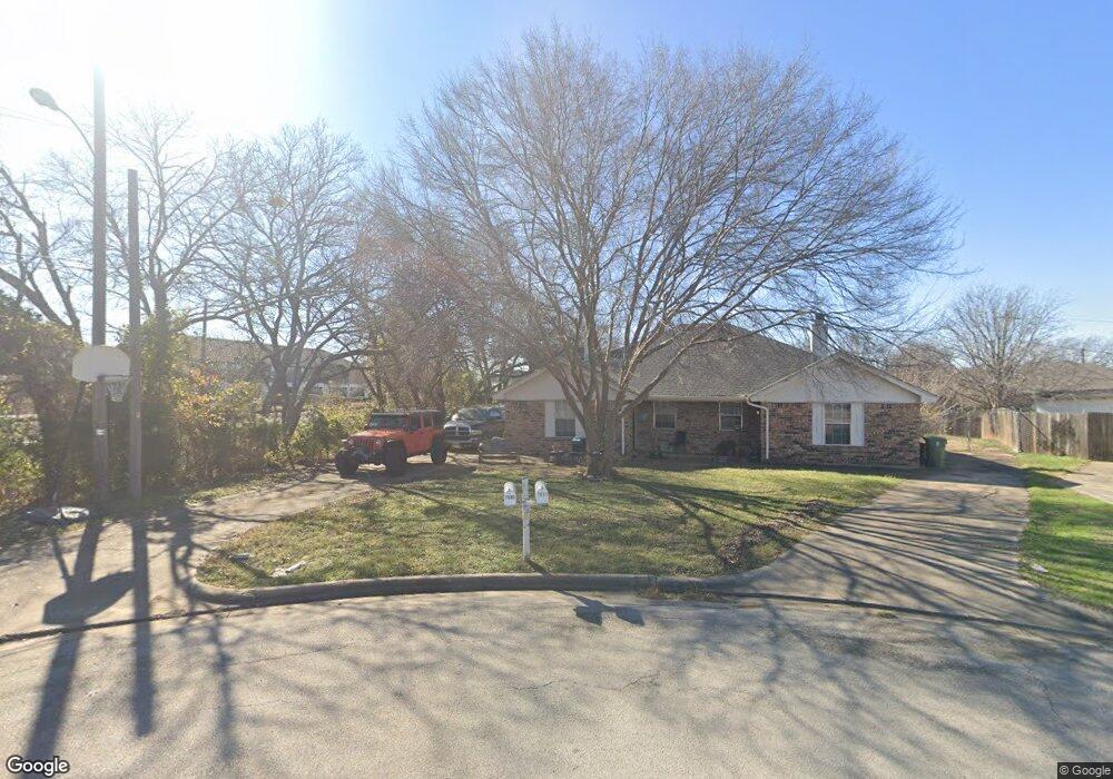 7689 Sable Ln, North Richland Hills, TX 76182 - photo 1