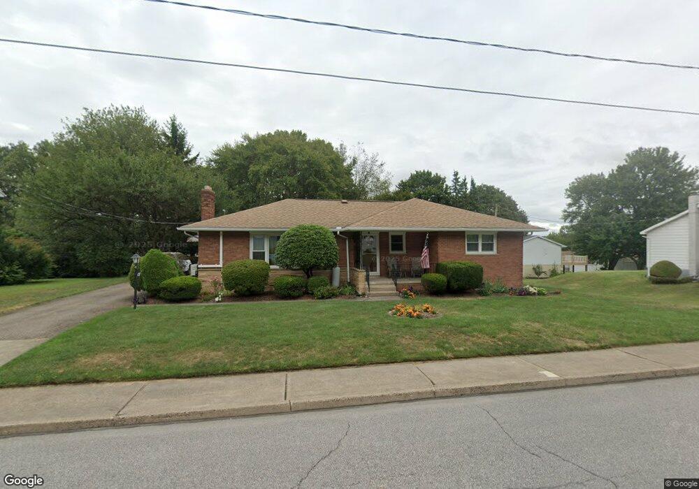 17 E 17th St, Hazleton, PA 18201 - photo 1