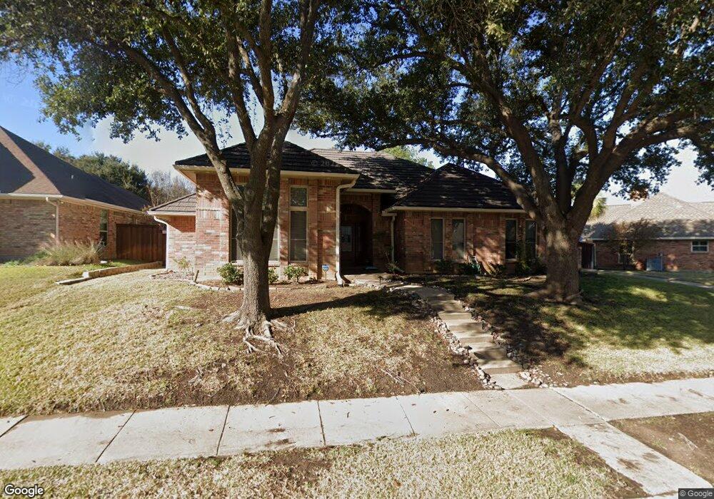 3733 Oak Cove Ln, Bedford, TX 76021 - photo 1