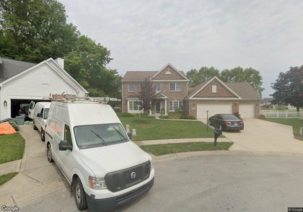 12306 Top Rock Ct, Fishers, IN 46037 - photo 1