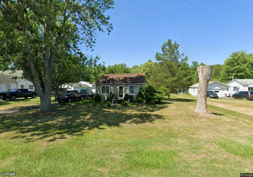 2787 Homeyer Rd, North Tonawanda, NY 14120 - photo 1