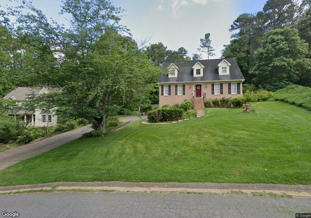 2140 Meadowind Ln NE, Marietta, GA 30062 - photo 1