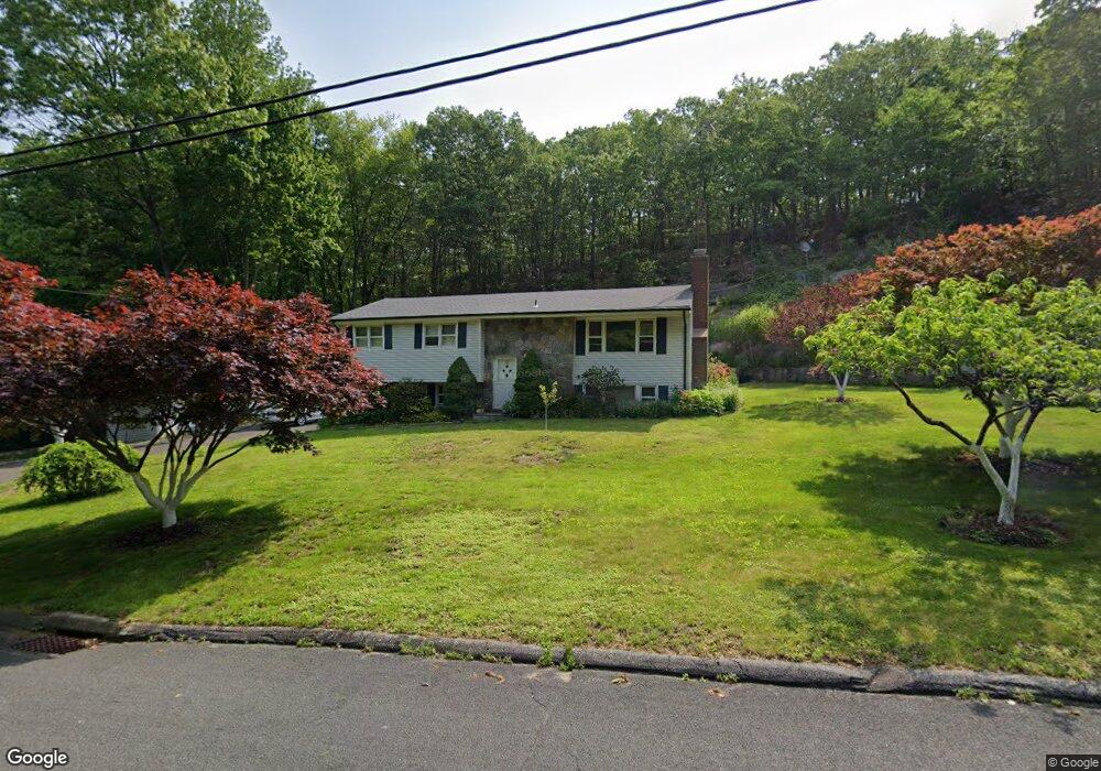 16 Partridge Ln, Shelton, CT 06484 - photo 1