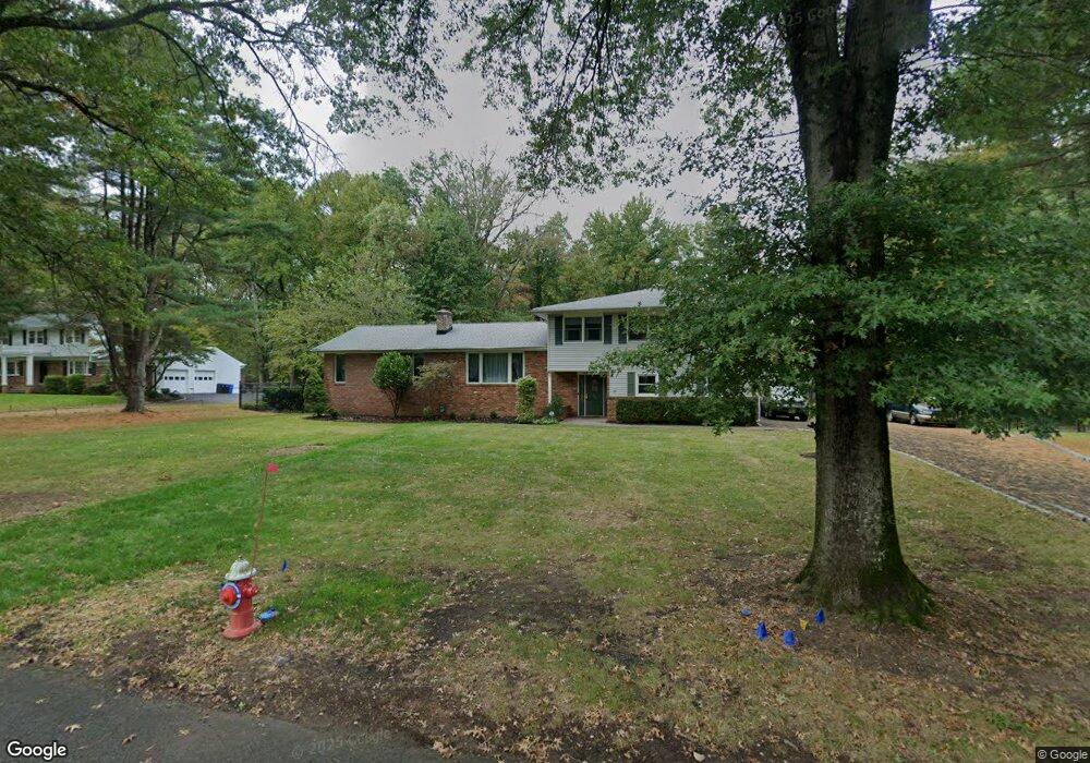 10 Indian Run, Scotch Plains, NJ 07076 - photo 1