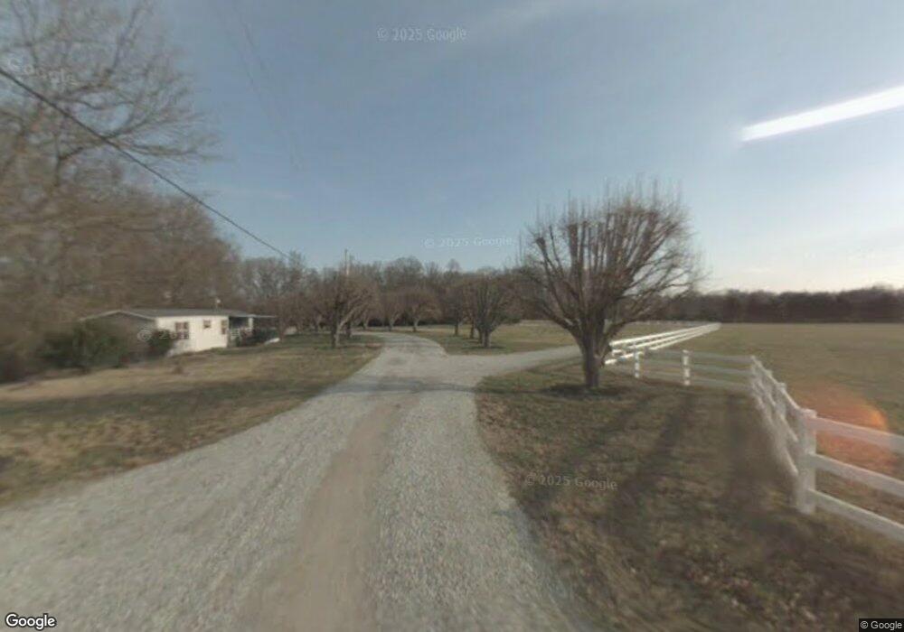 242 Spring Hill Ln, Manchester, TN 37355 - photo 1