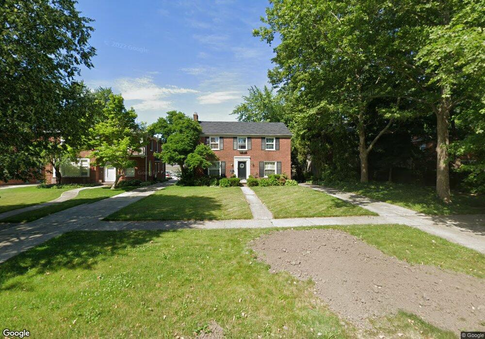 1335 Whittier Rd, Grosse Pointe Park, MI 48230 - photo 1