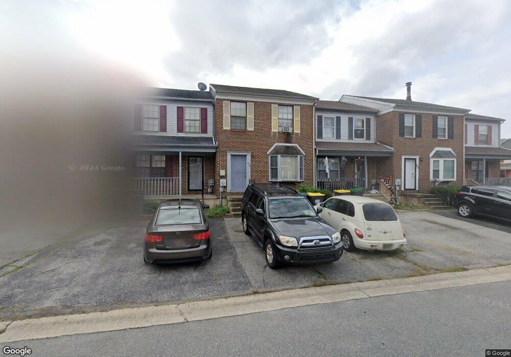 56 Mackenzie Ct, New Castle, DE 19720 - photo 1