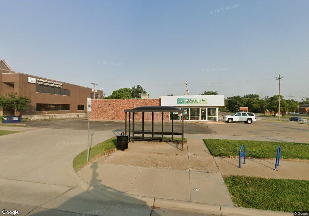 801 SW Topeka Blvd, Topeka, KS 66612 - photo 1