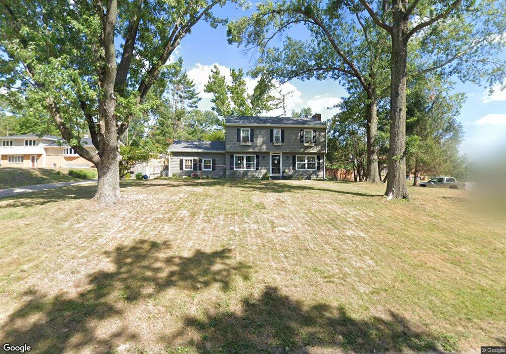 2028 Walnut Ct SE, Cedar Rapids, IA 52403 - photo 1