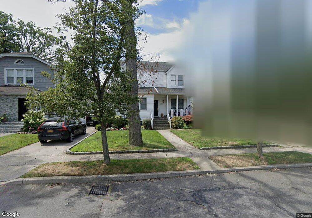 307 Linwood Ave, Cedarhurst, NY 11516 - photo 1