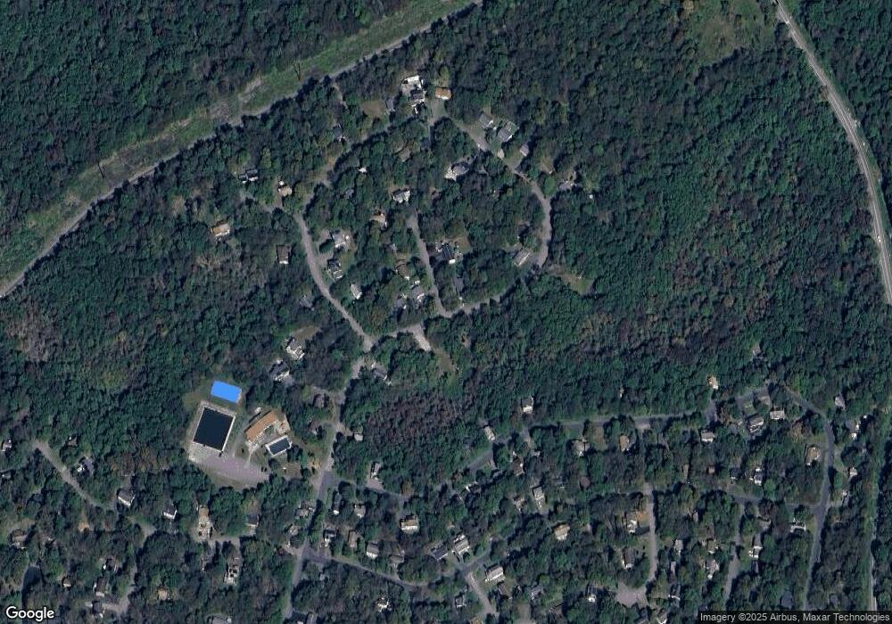 590 Stony Hollow Cir, Coolbaugh Township, PA 18466 - photo 1