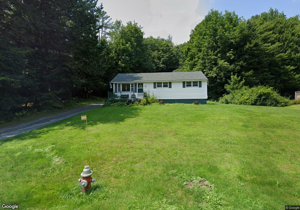 312 Locust St, Wilder, VT 05088 - photo 1