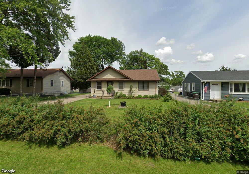 3933 E 25th St, Des Moines, IA 50317 - photo 1