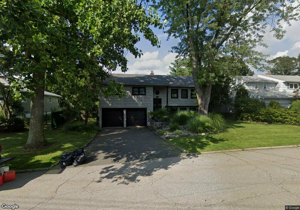 19 Hickory Hill Dr, Dobbs Ferry, NY 10522 - photo 1