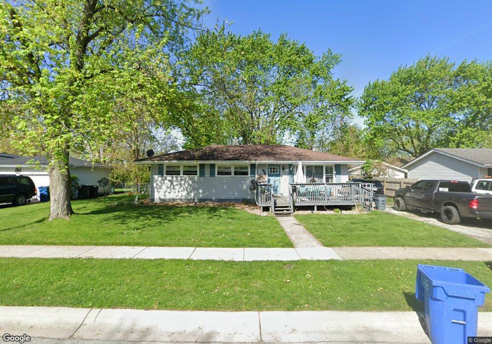 929 W Crestview Ct, Crown Point, IN 46307 - photo 1