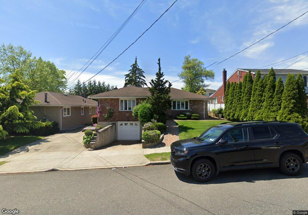 875 Jackson Ave, Franklin Square, NY 11010 - photo 1