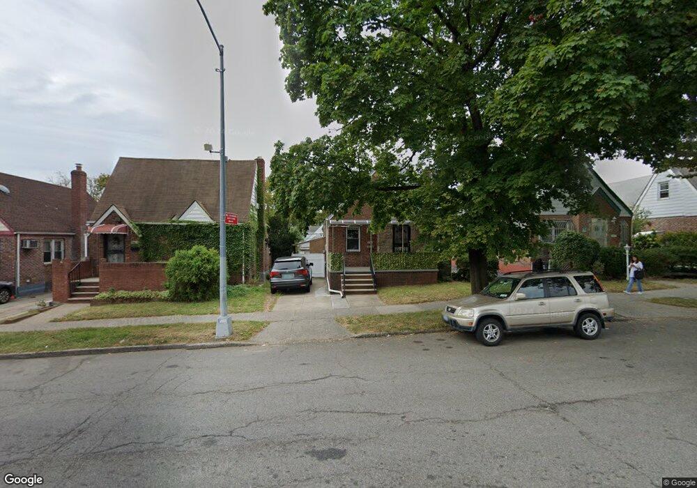 138-32 61st Rd unit 2FL, Flushing, NY 11367 - photo 1