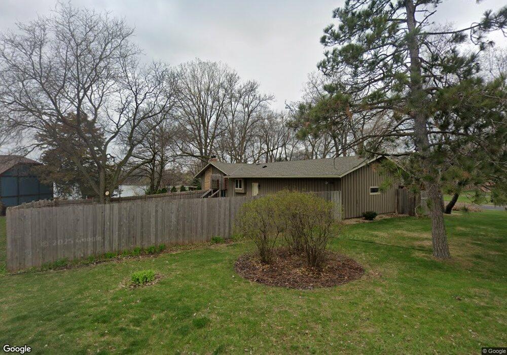 12241 W Timber Ln, Maple Grove, MN 55369 - photo 1