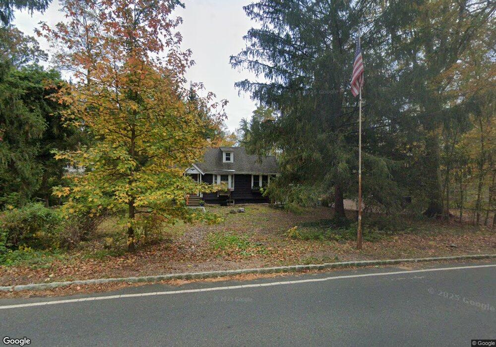 70 Reinman Rd, Warren, NJ 07059 - photo 1