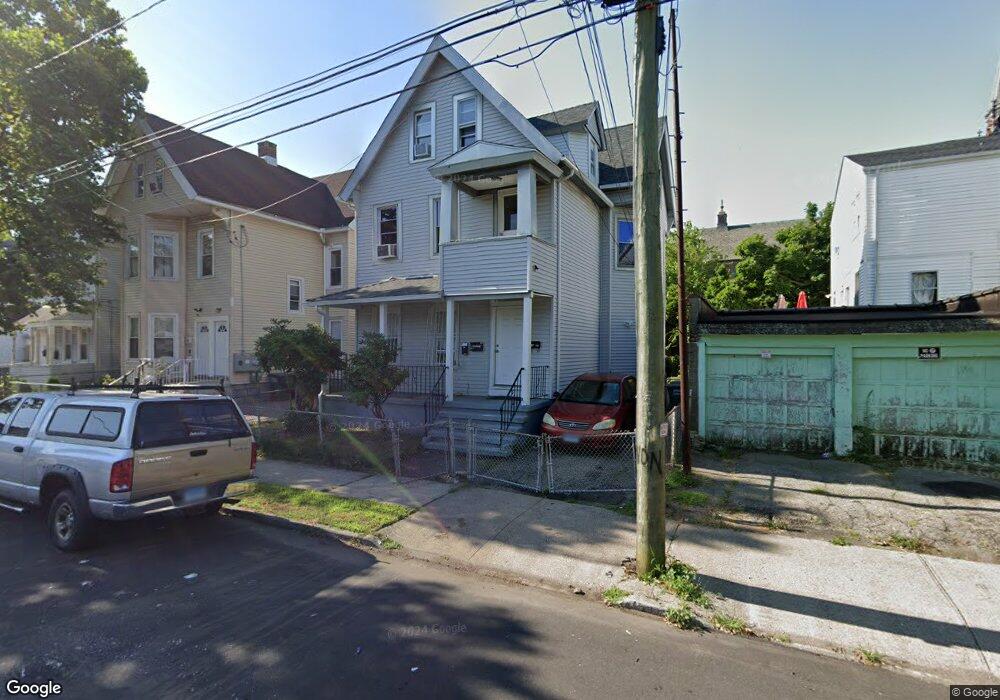 556 Shelton St unit 3, Bridgeport, CT 06608 - photo 1