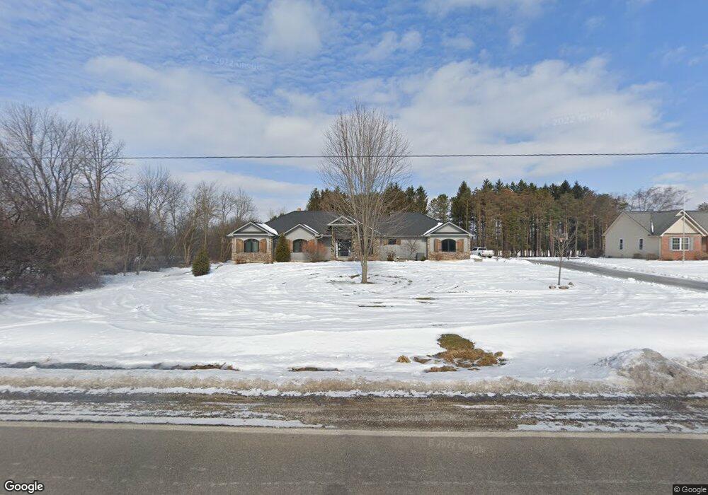 8455 E Potter Rd, Davison, MI 48423 - photo 1