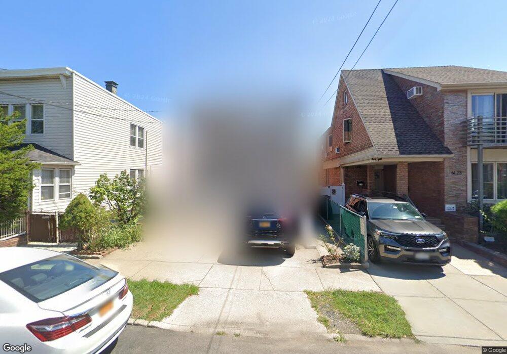 6117 165th St, Fresh Meadows, NY 11365 - photo 1