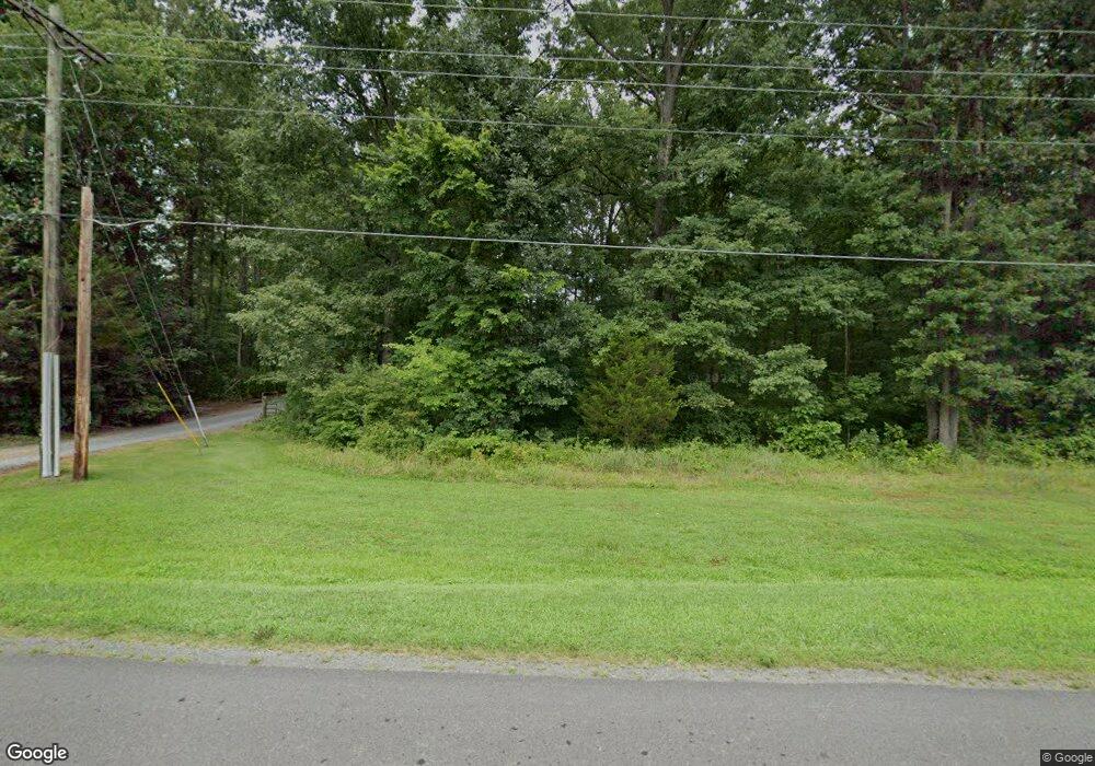 7672 Botha Rd, Bealeton, VA 22712 - photo 1