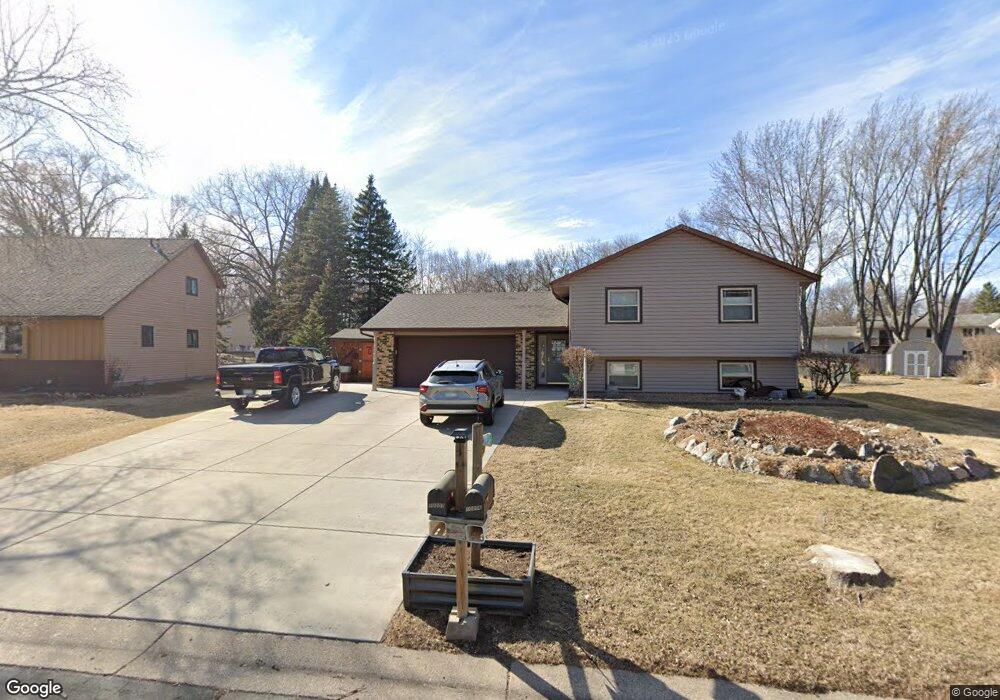 10207 Union Terrace Ln N, Maple Grove, MN 55369 - photo 1