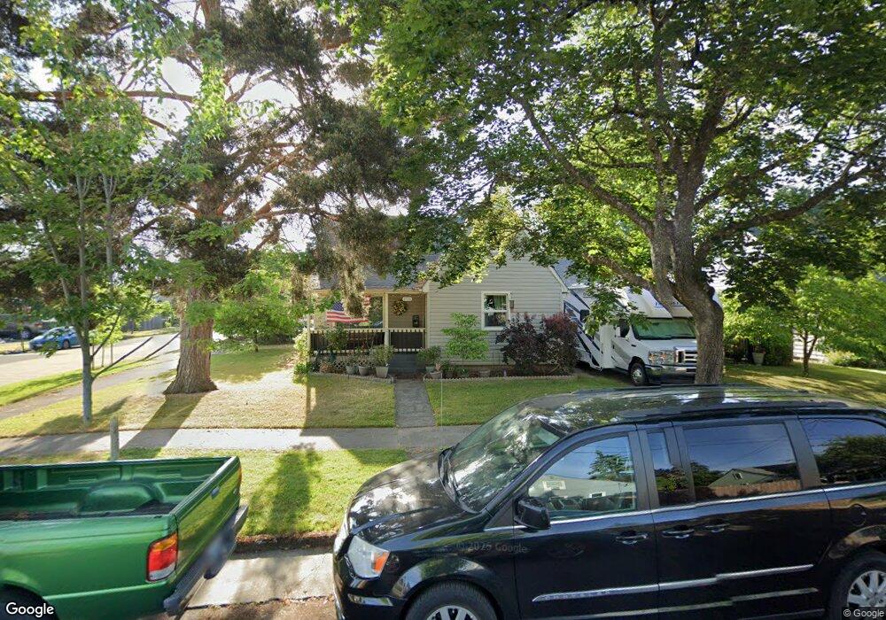 1710 Yew St SE, Salem, OR 97302 - photo 1