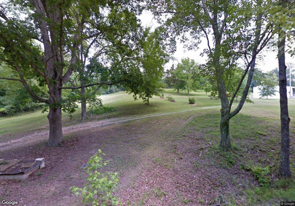 166 Grapevine Hollow Rd, Linden, TN 37096 - photo 1