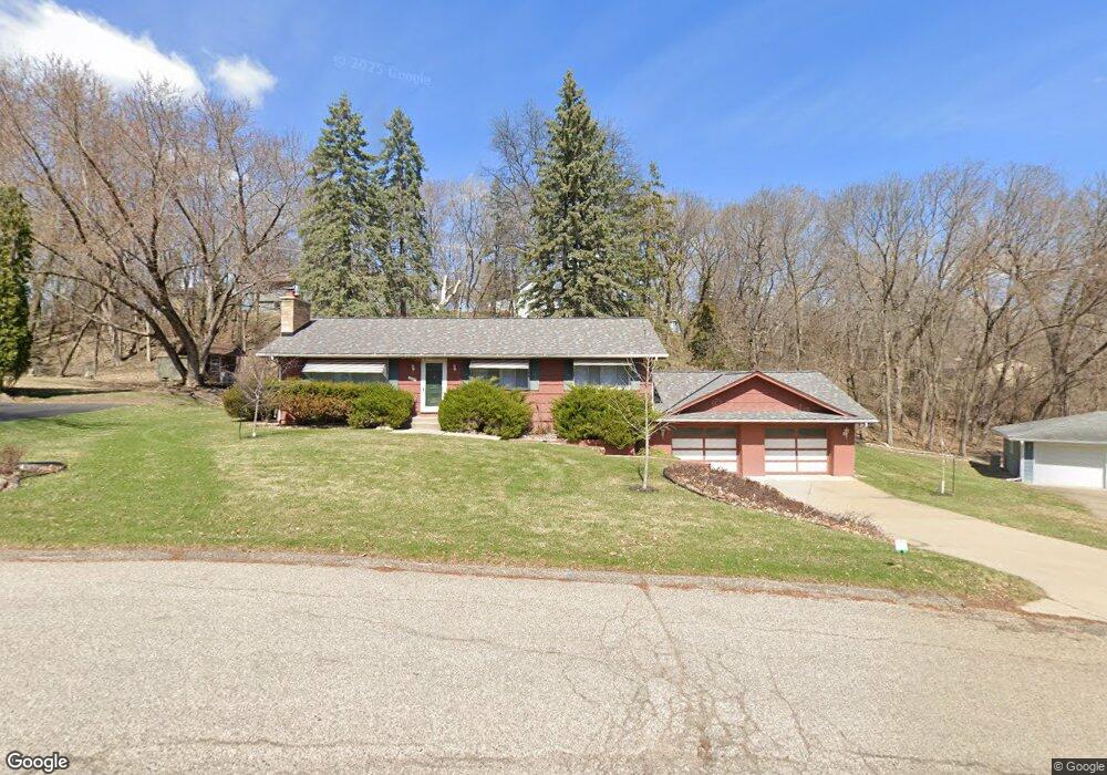 5715 Cedar Ln, Minnetonka, MN 55345 - photo 1