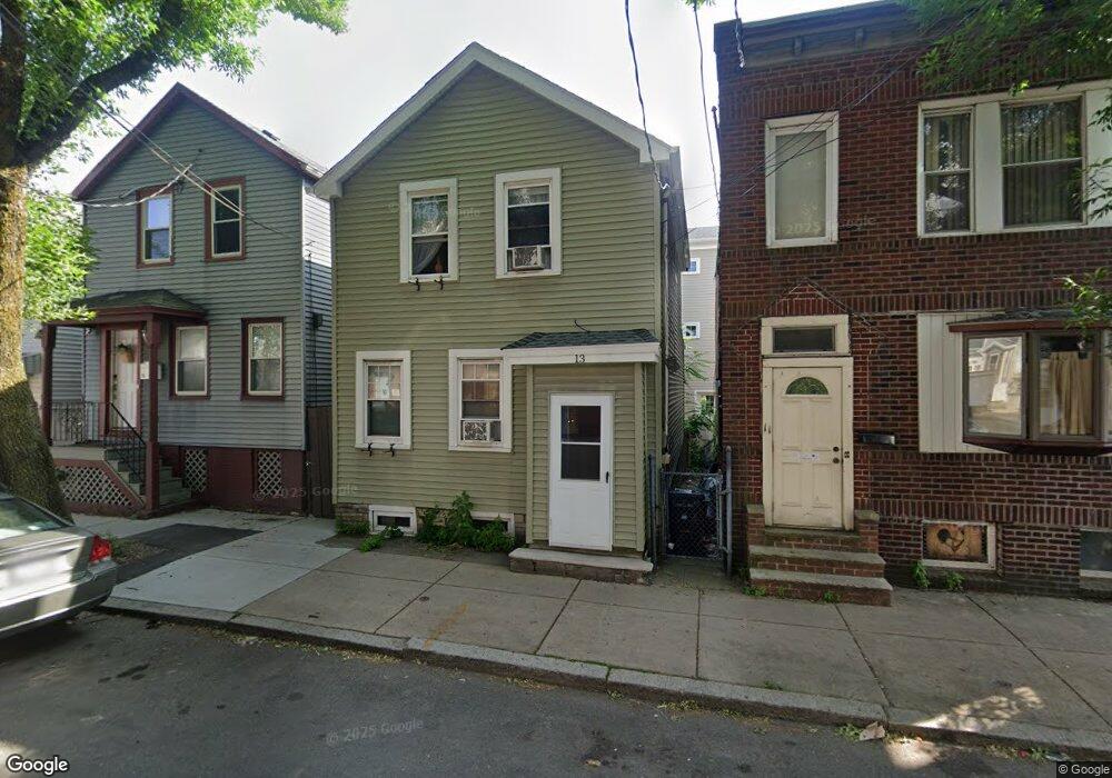 13 Everett St unit 2, Boston, MA 02128 - photo 1