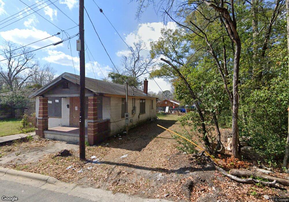 3207 Myrtle St, Savannah, GA 31405 - photo 1