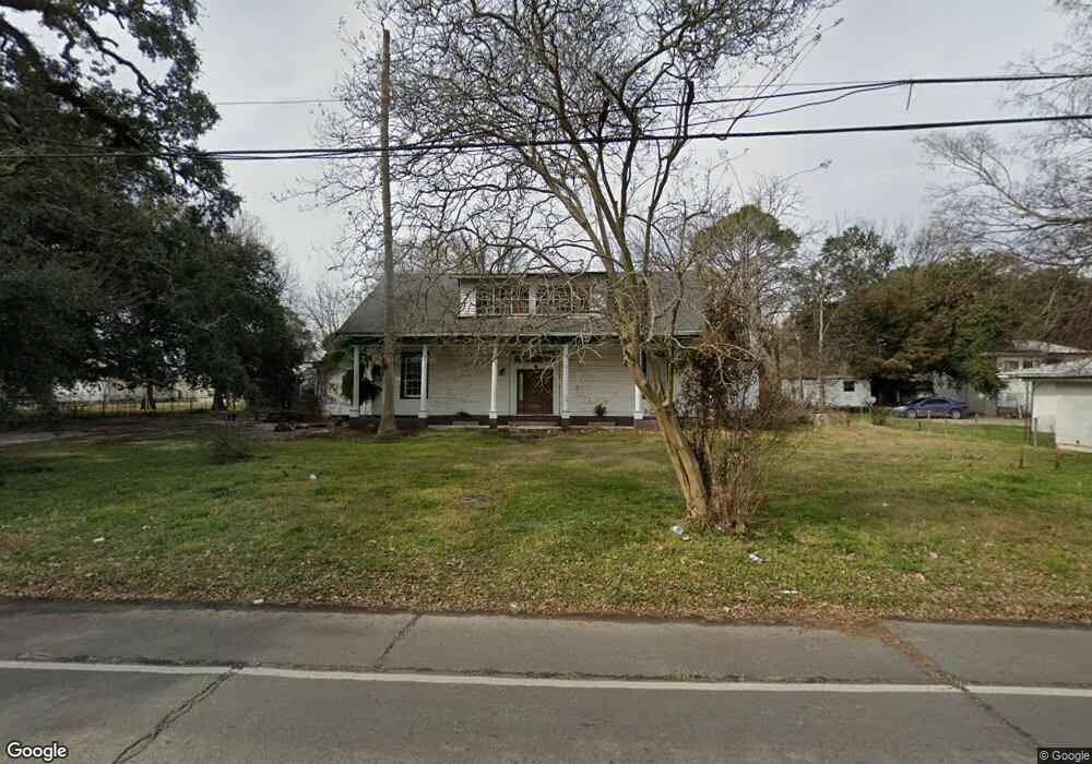 1424 Iberia St, New Iberia, LA 70560 - photo 1