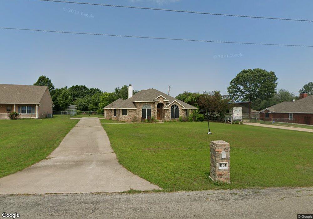 5104 Camino Dos Lagos Dr, Sherman, TX 75090 - photo 1