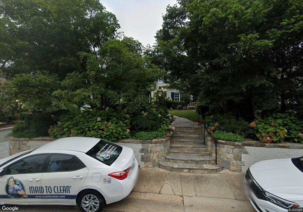 3106 Chain Bridge Rd NW, Washington, DC 20016 - photo 1