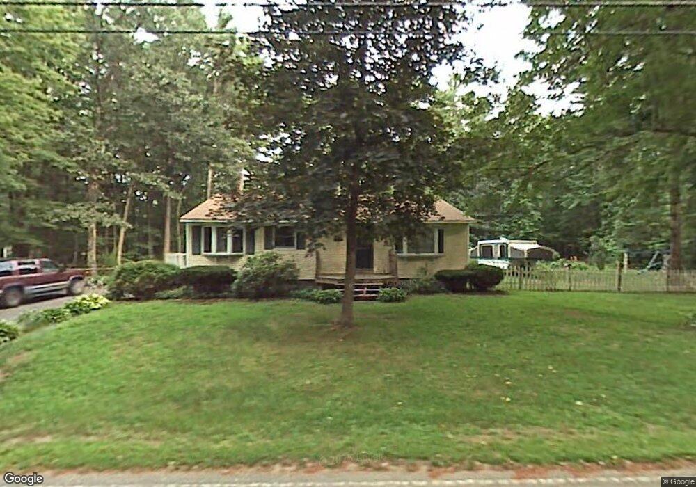 7 Whispering Pines Ln, Merrimack, NH 03054 - photo 1