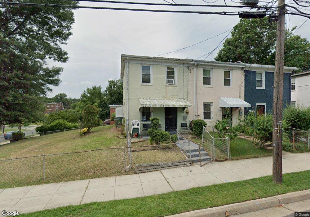 202 56th St NE, Washington, DC 20019 - photo 1