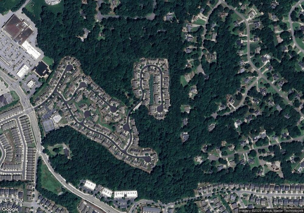 582 Fox Creek Crossing, Woodstock, GA 30188 - photo 1