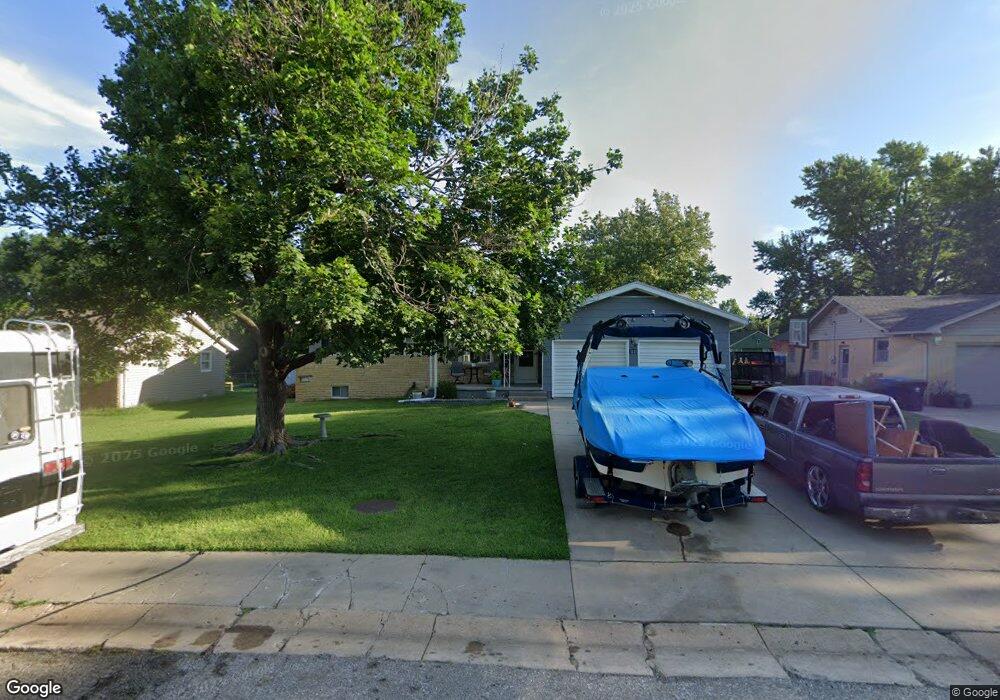 1111 Glendale Rd, McPherson, KS 67460 - photo 1