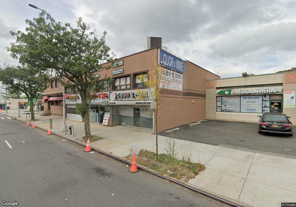 219-09 Northern Blvd, Bayside, NY 11361 - photo 1