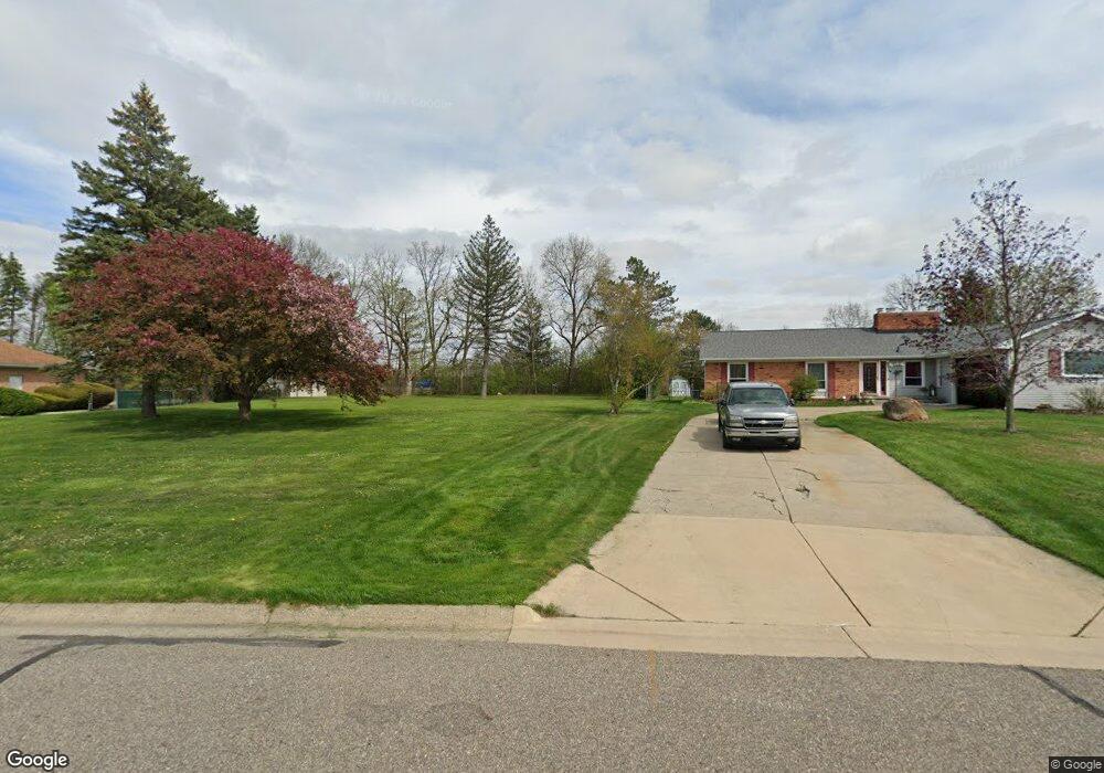 6455 Rustic Ridge Trail, Grand Blanc, MI 48439 - photo 1