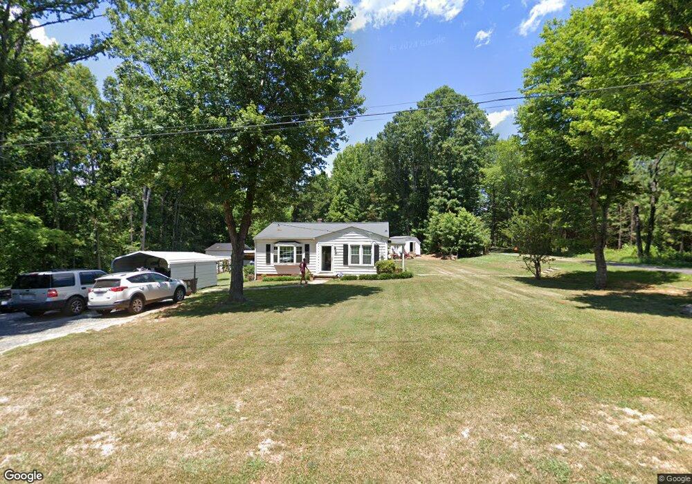 659 Hawthorne Dr, Asheboro, NC 27205 - photo 1