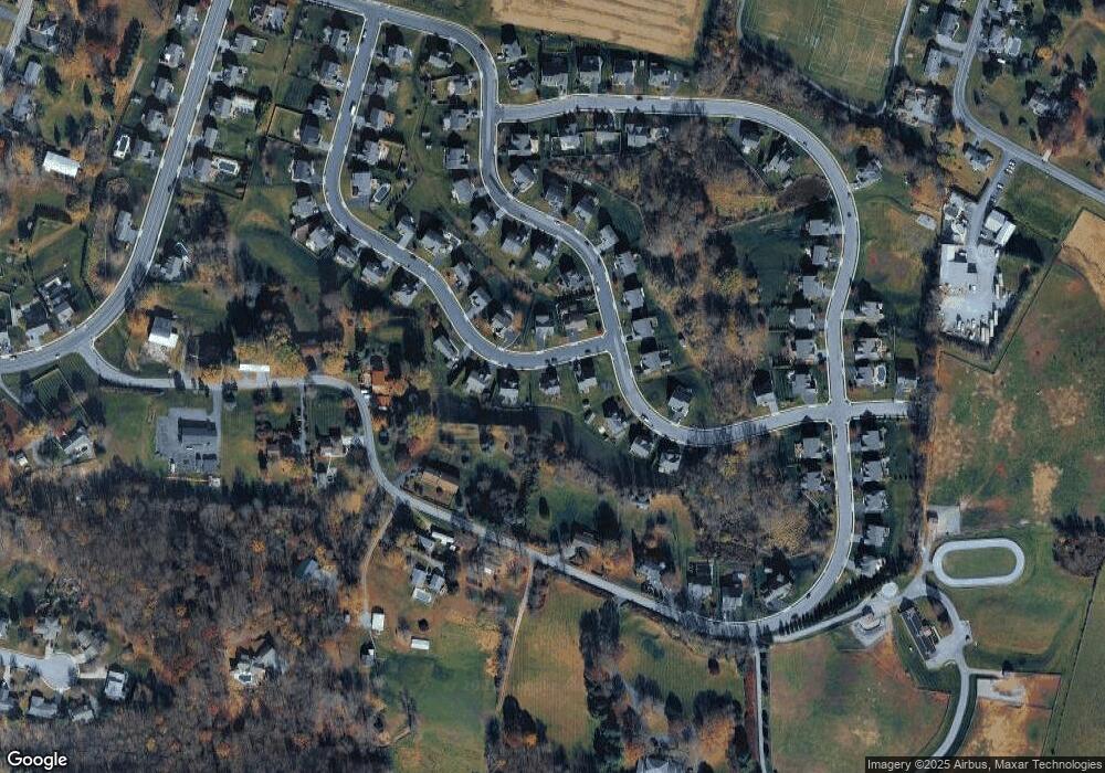 693 Saddle Rd, Palmyra, PA 17078 - photo 1